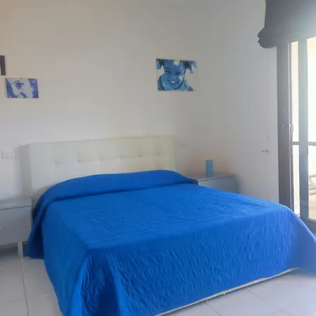 Cale E Calle Tatil Evi Terrasini